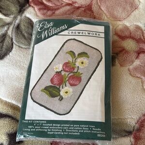Elsa Williams Crewelwork Eyeglass Case Kit